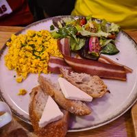 Tofu scramble at Share Sweet & Wine Bar in Prague