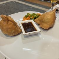 Chamuças   at Vegan Mount in Barcelona