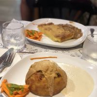 Papas (front) + Seitan (back)  at Vegan Mount in Barcelona