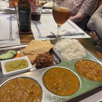 Classic thali - plenty of lovely food  at Vegan Mount in Barcelona