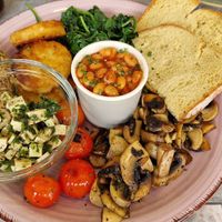 Full brunch, opción vegana con tofu en vez de huevos at Brunch Club in Funchal