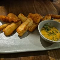 Cassava chips at Greenr Cafe in New Delhi