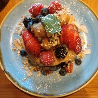 Pancakes veganas at Zenith Brunch & Cocktails in Barcelona