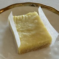 Their lemon squares are so, so good! 😋😋😋  at Edible Flours in Vancouver