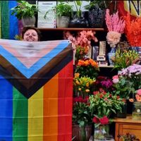 Pride & pansies ❤🏳️‍🌈🌷 at Hairy Legs in Sandy Bay