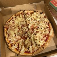 Vegan tropical pizzaa  at Pizzario in Flagstaff Hill