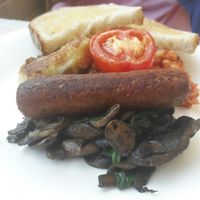 The fullest vegan breakfast at Blue Brick Cafe in South East London