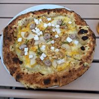 Pizza Bianca, very good, and I loved the combination (usually you don't see non vegan places with these kinds of options) at Wolke in Vienna