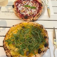 beetroot-fig and squash-rocket pizza  at Wolke in Vienna