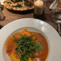 ravioli & pizza 🌱🤍  at Gioia in Dusseldorf