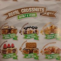 vegan crossnuts at Royal Donuts in Offenburg