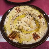 Hummus at Sésamo in Pamplona
