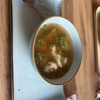 Vegane Rinderbrühe mit Maultaschen und Gemüse  at Elmenhorster Mühle - Burger & Mehr in Waltrop