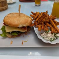 Veganer Honey Maple Burger at Elmenhorster Mühle - Burger & Mehr in Waltrop