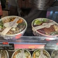 Salad bowls at Natoo in Frankfurt