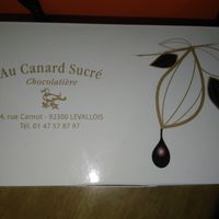 petit ballotin de chocolats at Au Canard Sucré in Levallois-perret