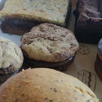 Muffins, alfajores, brownie y más... at La casita de Cari in Punta Del Este