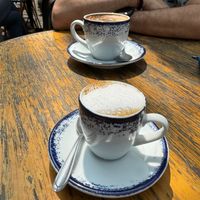 Macchiato and chai  at Ancora Coffee House in Pocos De Caldas