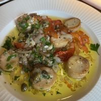 Scalloped oyster mushrooms  at Lussmanns in Harpenden