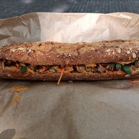 Lintili Tofu at Oliver's Sandwich & Salad Bar in Antwerpen