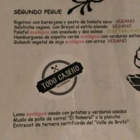Main dishes at Refugio Kalandraka in Rodellar
