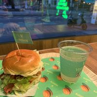 Chilli burger  at Vedang - green burger | P- Berg in Berlin