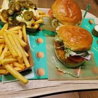  at Vedang - green burger | P- Berg in Berlin