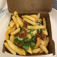 Cheesy Fries (with added bacon)  at Vedang - green burger | P- Berg in Berlin