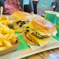  at Vedang - green burger | P- Berg in Berlin