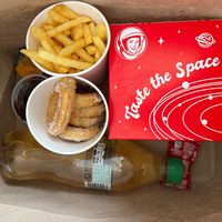 Food container presentation / Presentación de un domicilio at Stankov - Chapinero in Bogota