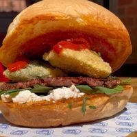 La Caprichosa la ganadora del Vegan Burger Festival de 2024.....sin palabras at Stankov - Chapinero in Bogota