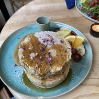 Mit ahorn sirup drüber  at Good One Café in Hamburg