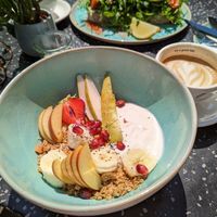 Granola heaven.. wouldn't recommend at Good One Café in Hamburg