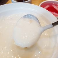 Pine nut porridge 잣죽 - close-up at Bonjuk 본죽 - Nokdu in Seoul
