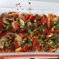 Pinsa mit Grillgemüse at Asli in Hamburg