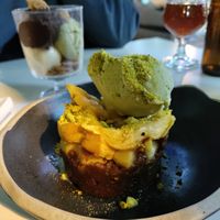 Apple tataki and pistachio ice cream at Copenhagen in Valencia