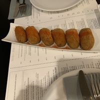 Croquetas with hazelnut at Copenhagen in Valencia