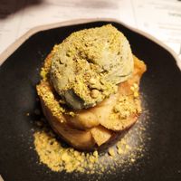 Tataki de manzana con helado de pistacho (vegano) at Copenhagen in Valencia