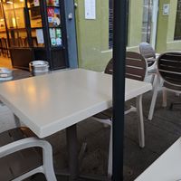 Outdoor seating at Copenhagen in Valencia