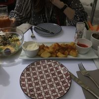 Bravas, pate and seitan salad at Copenhagen in Valencia