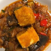 Tofu and sautéed veggies at Copenhagen in Valencia