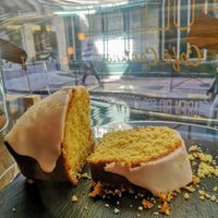 Cake au citron à l'huile d'olive at Paulette in Bordeaux