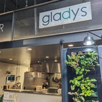  at Gladys  in Edgewater