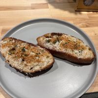 Garlic breadd  at Gladys  in Edgewater