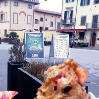 Sotto la torre pendente. at Subway in Pisa