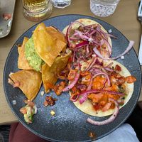 Tofu and vegetable tacos. Comes with a side of chips and guac.
There is usually 3 tacos in a portion but I ate one before the photo at Arriba Burrito in Montreal