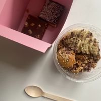 raw cakes and acai bowl at Joe & the Juice in Copenhagen