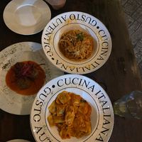 We took vegan ravioli, ragu and lentil aranchini. 
It was super delicious especially the vegan ravioli with tomato sause! 
Their sause is very tasty and unique.
There are more opti at Casa Sofia in Playa Del Carmen