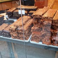 Vegane Printen rechts; mit Nüssen ganz links at Café Printen Schmitz in Cologne