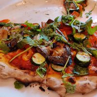 Vegan pizza (i.e. no cheese) at Gusto in Rotterdam